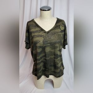 Rails Cara Military Camo size large with three chevron patch